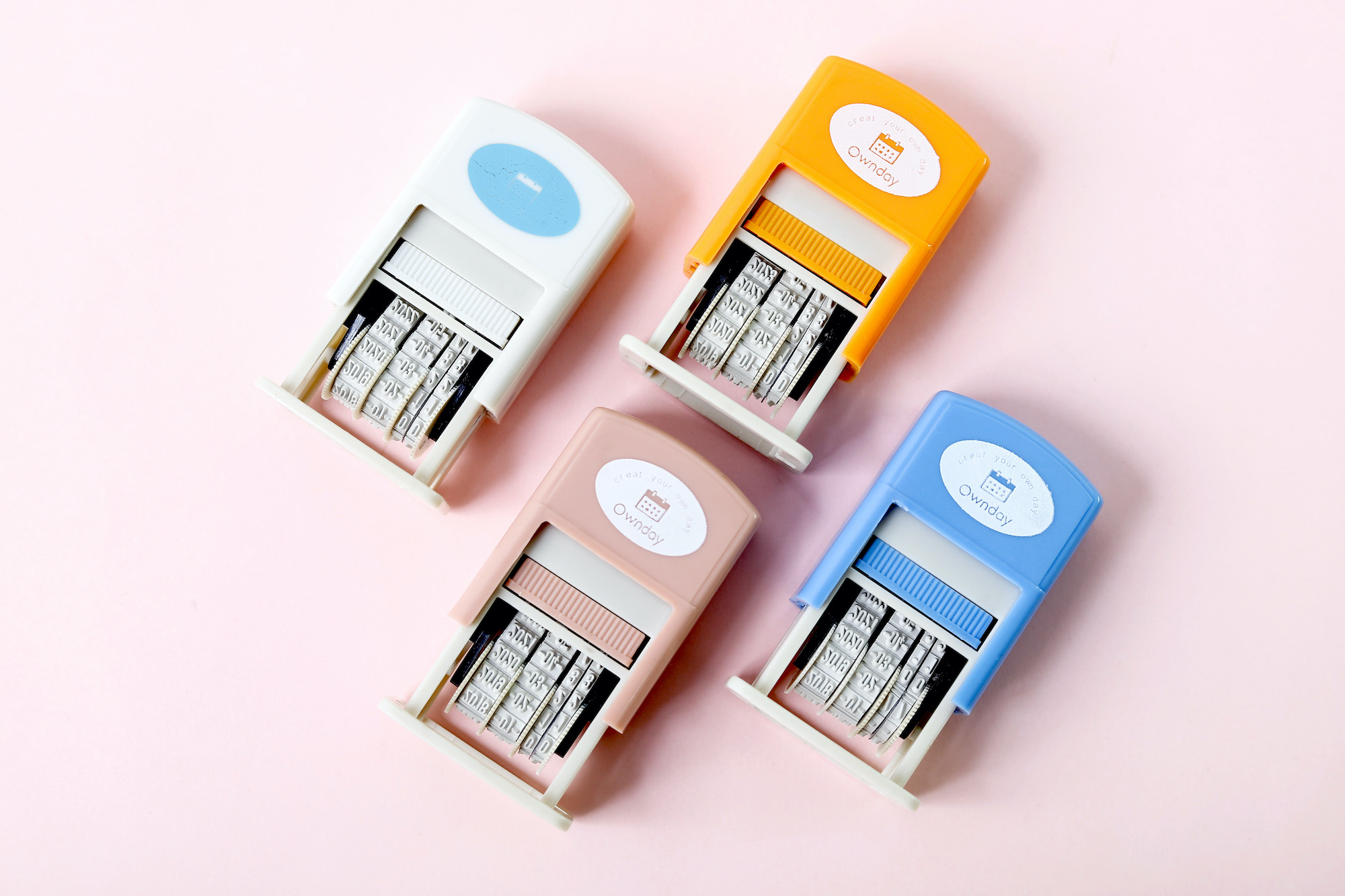 Rose, Bleu, Orange, Blanc