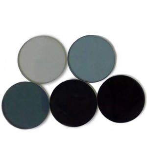 Hochpräziser kunden spezifischer polarisierter Filter für Kamera anwendungen zur Erzielung einer überlegenen Bildqualität und effizienten Blends teuerung