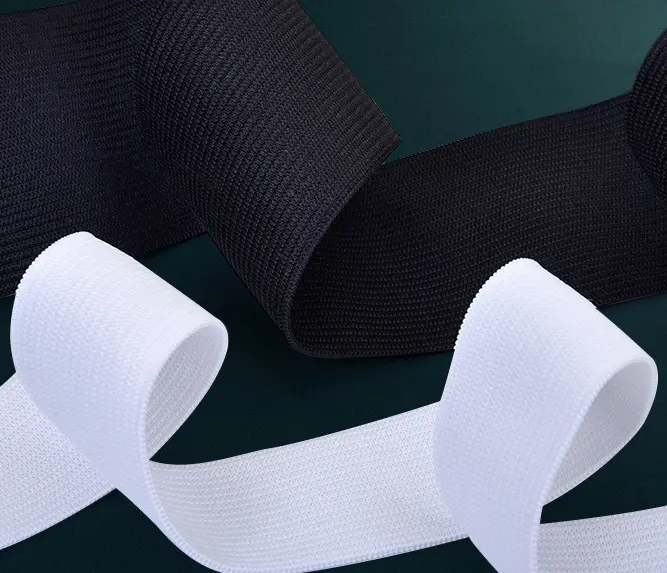 Banda de punto elástica trenzada en blanco y negro Banda de cincha elástica en stock