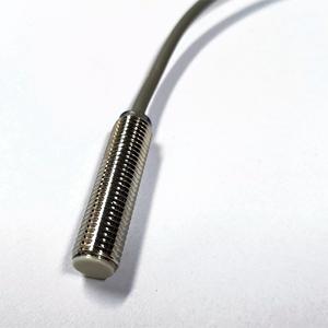 Sensor de proximidad de automatización industrial Alta confiabilidad con larga vida útil y fuerte capacidad antiinterferencia - Product Image 1