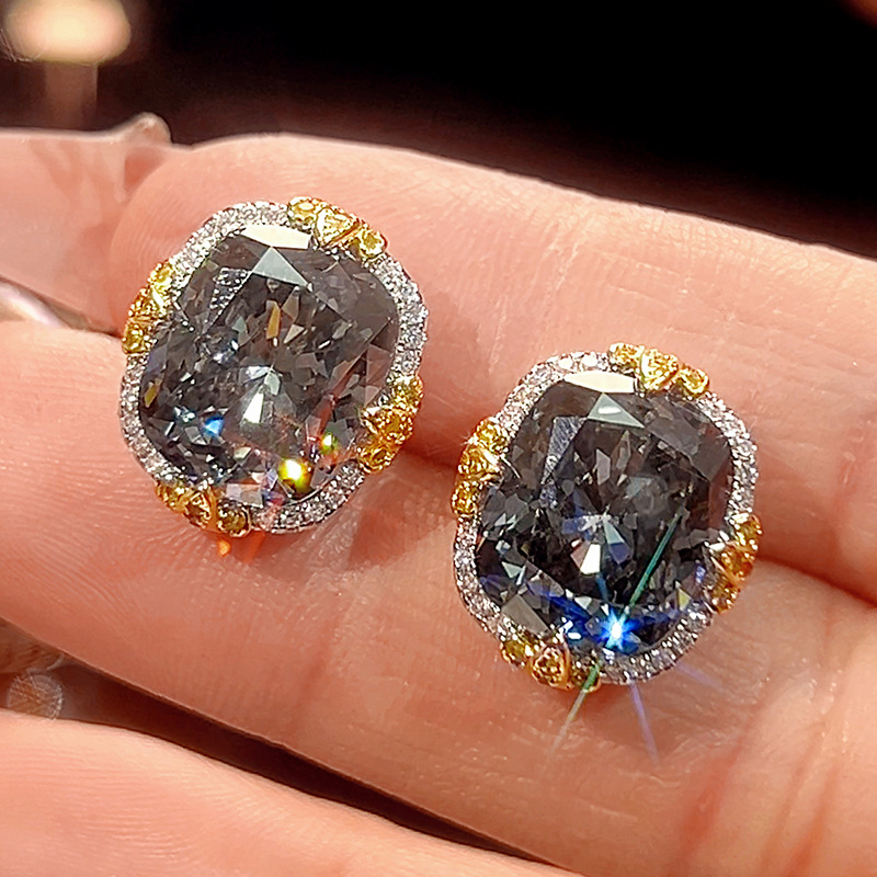 Boucles d'oreilles noires et grises