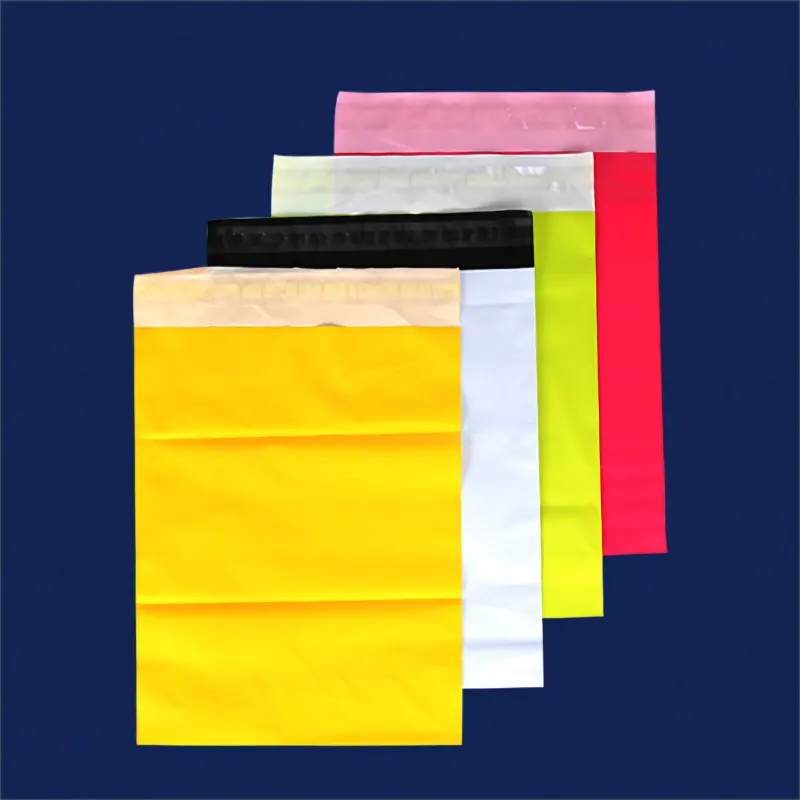 पीई बायोडिग्रेडेबल स्वयं चिपकने वाला कागज वस्त्र वितरण कम्पोस्टेबल मेलिंग पोस्टल ग्रे मेलिंग बैग