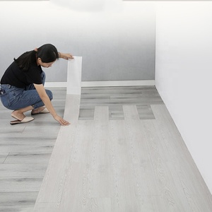 OEM özel Minimalist meşe ceviz ahşap doku Modern stil su geçirmez vinil ticari Peel & Stick LVT SPC plastik PVC döşeme - Product Image 2