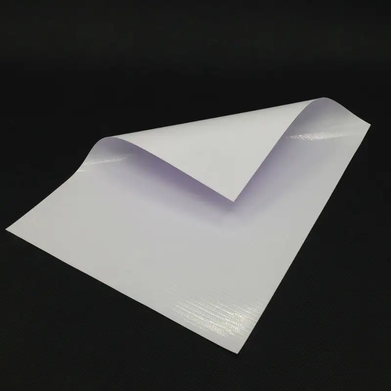 440g पीवीसी vinyl फ्लेक्स गर्म टुकड़े टुकड़े में frontlit आउटडोर मीडिया के लिए पर्यावरण के अनुकूल बैनर