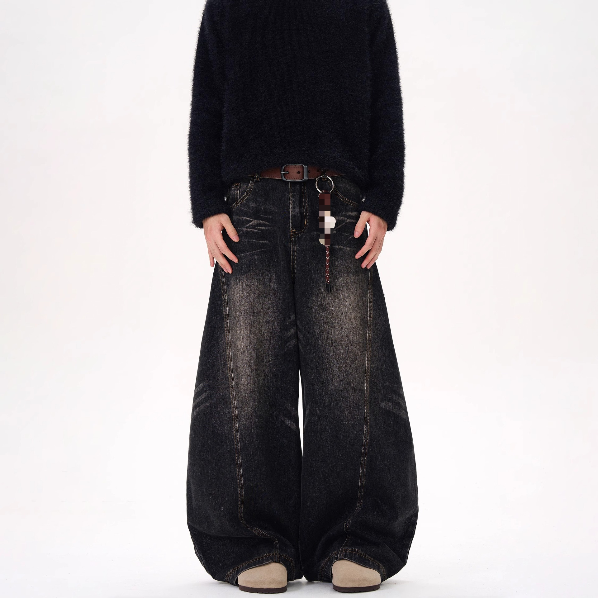 Pantalón vaquero negro