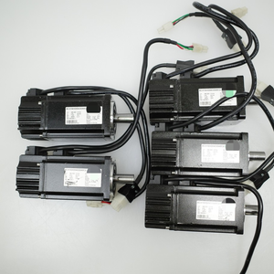 Nuovo e originale BCH16HD04330A5C2 400W AC Servo MOT-I-2969 = 2 i27 prodotti di automazione controllore programmabile Logic PLC - Product Image 1