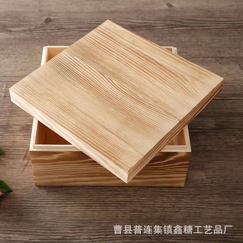Lightly smelted pine