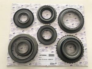 STK otomatik şanzıman Piston kiti U880/<span class=keywords><strong>881</strong></span> AF50-8/AW8F35 GA8F22AW/8tgtg81sc modelleri için