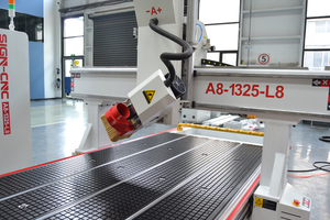 1530 <strong>Model</strong> <strong>4</strong> <strong>Axis</strong> Atc <strong>CNC</strong> <strong>Router</strong> Machine for 12 PCS Tools Changing with Syntec Controller/Oil Mist Cooling - Product Image 3
