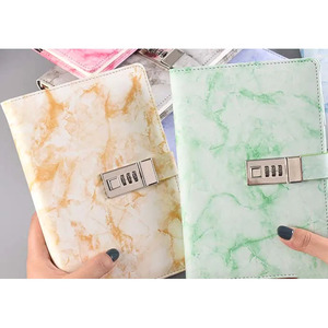 Cuaderno A5 personalizable 2025, cuaderno de negocios de cuero multicolor, patrón de mármol, cerradura de combinación, diario promocional - Product Image 1