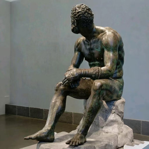 Lebensgroße Art-Deco-Bronzestatue im Freien Griechische Figur Boxer in Ruhe Skulptur mit Guss-und Offsetdruck zum Verkauf - Product Image 5