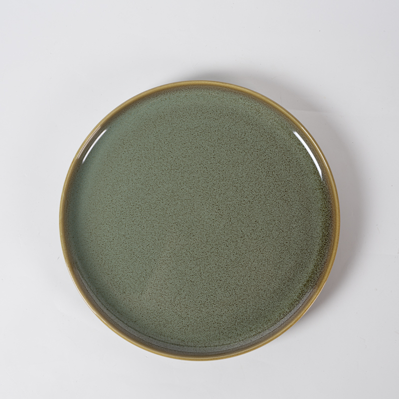 Assiette plate de 8 pouces