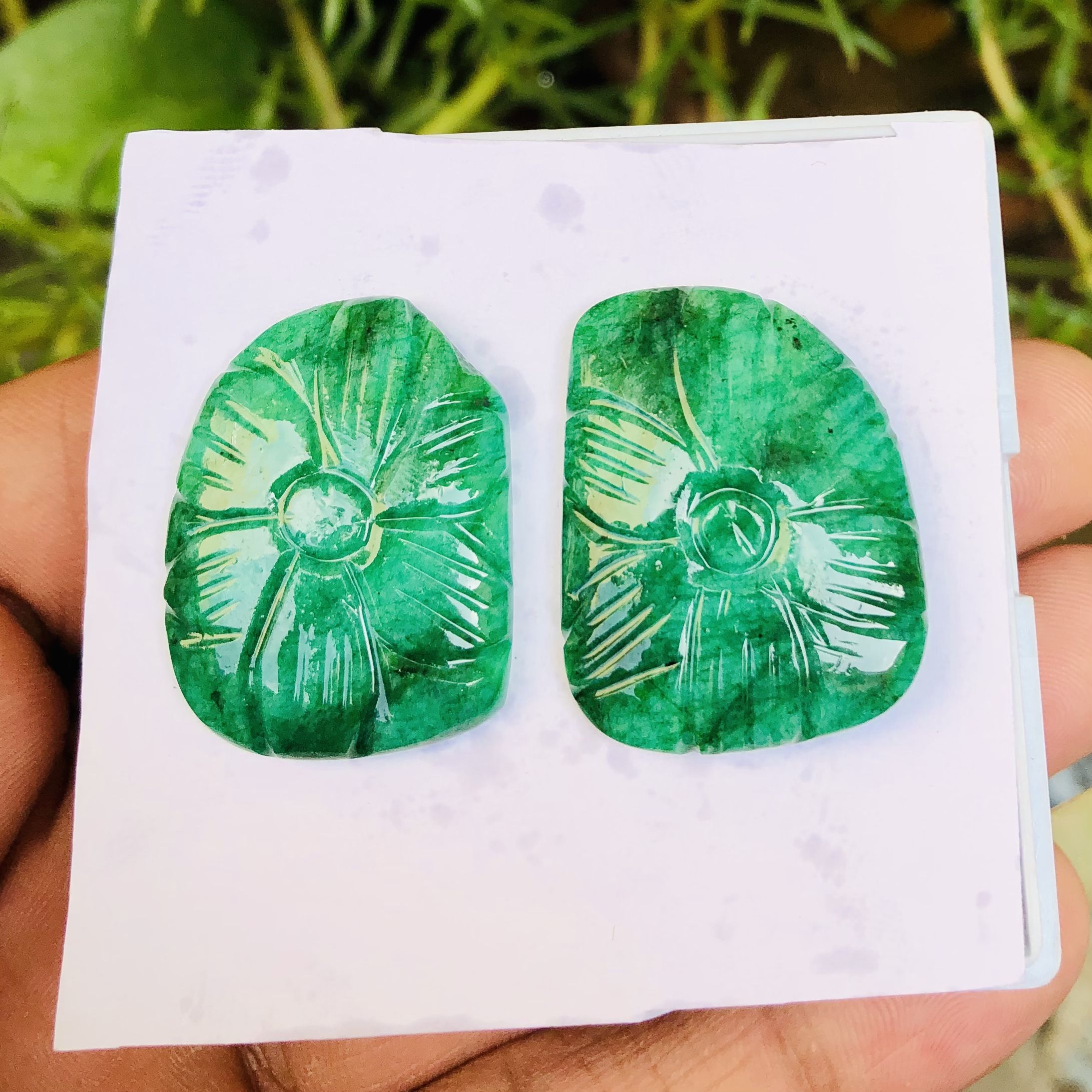 สีเขียว