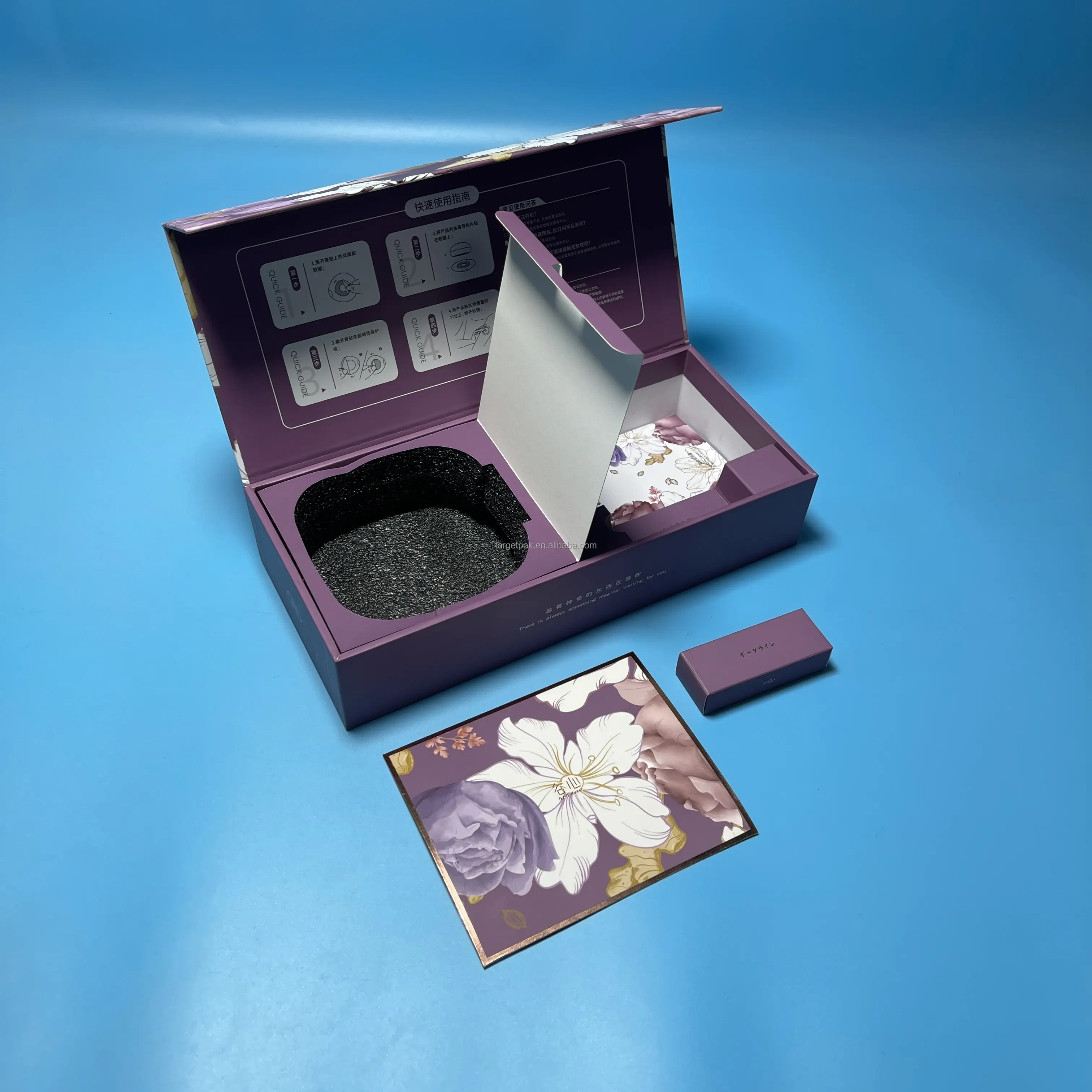 Zarif el yapımı ambalaj kutusu kozmetik kartları kitap şişe seti mat kağıt tüm UV kaplama Logo sert hediye kutuları ile sünger