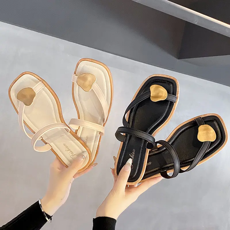 Tongs de bonne qualité bon marché, vente en gros de chaussures confortables d'extérieur pour femmes, sandales pour dames