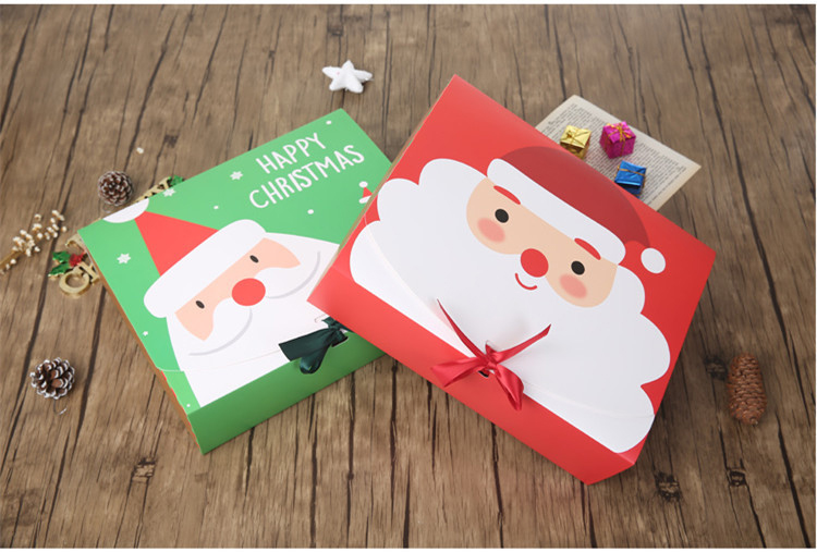 Folding box with ribbon