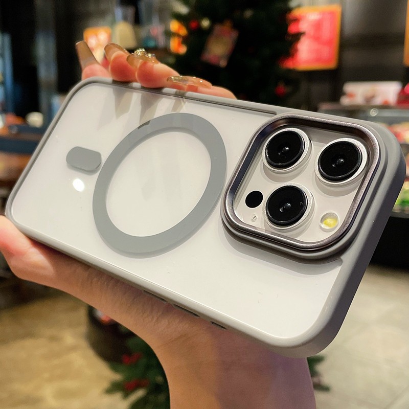 สีเทาเข้ม