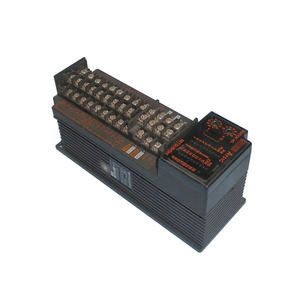 Оригинальный новый контроллер автоматизации PLC AY13C Gic изолированный релейный выходной модуль для Mitsubishi печатной машины запасные части - Product Image 2
