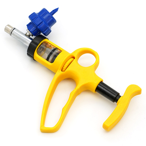 10ml Continuous Veterinary Syringe Gun Automatic Chicken Pig Sheep Vaccine <strong>Injection</strong> With Insert Bottle Plastic Dosing Gun - Product Image 3