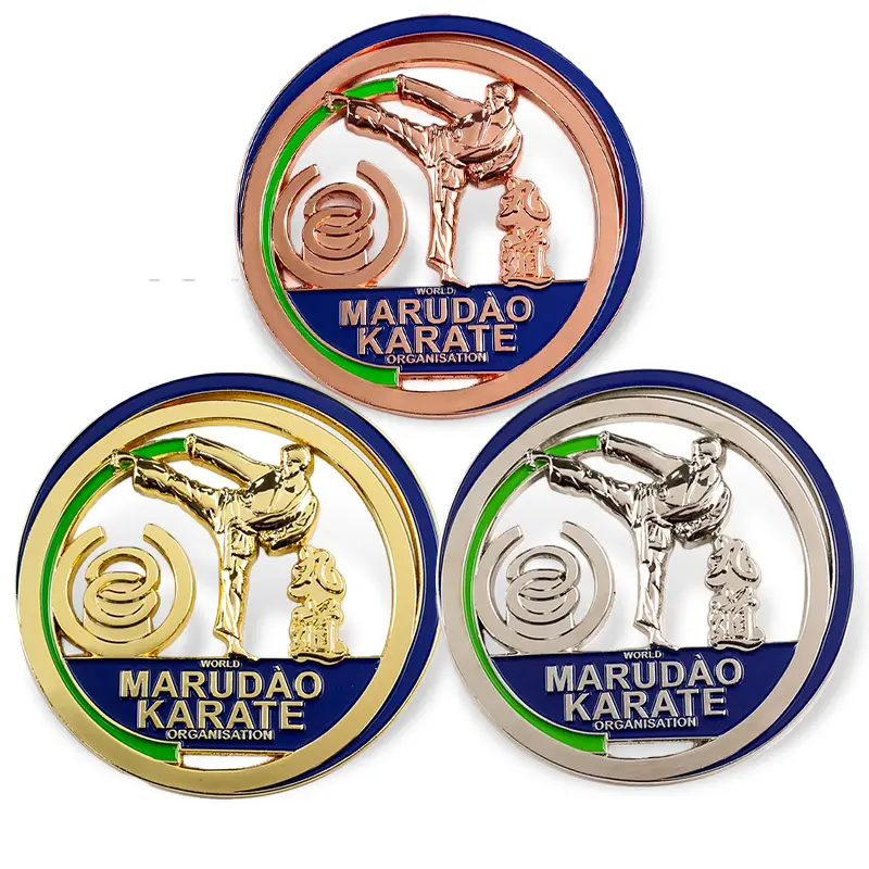 Logotipo de metal personalizado deporte levantamiento de pesas karate solapa pin esmalte personalizado taekwondo insignias