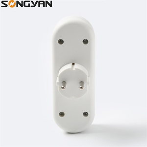 Enchufe de 3 vías de un a dos orificios, adaptador de corriente estándar europeo de 2 pines - Product Image 4