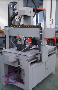Máquina de tallado CNC de tamaño pequeño 6090, corte 3D con eje giratorio