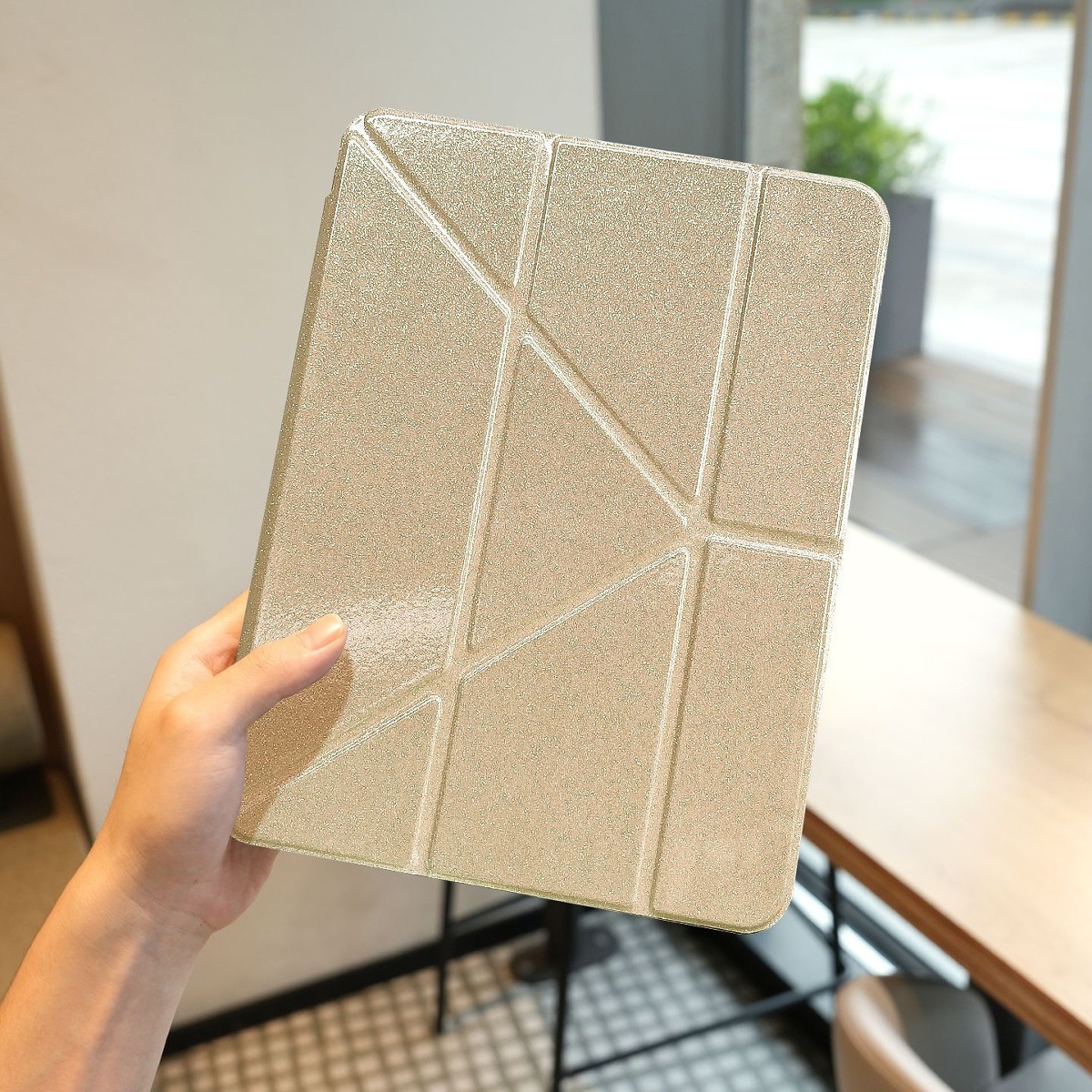 เคส Star Flash - สตาร์ไลท์โกลด์ ลด 30% อะคริลิก