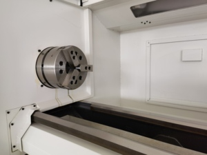 Sistema di controllo Siemens a servizio medio mandrino multifunzione piccolo 390mm pianale CNC tornio - Product Image 4