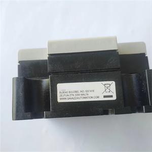 Marka yeni ve orijinal RZ3A40D55P Solid State röle RZ3A40D55P kutuda - Product Image 4
