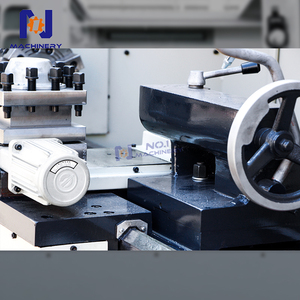 Máquina de torno de metal CNC horizontal de bajo costo Máquina de torno CNC de 3 ejes CK6140 - Product Image 5