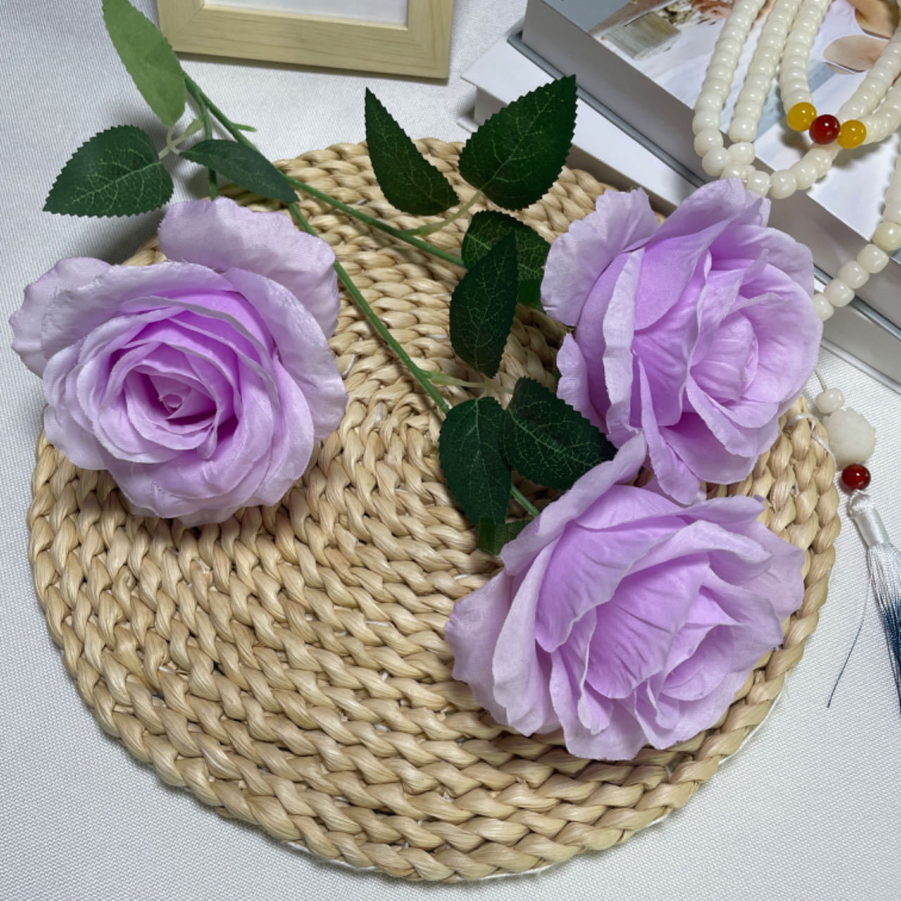 67cm(2.2ft)*31cm(1.02ft)*10cm(0.33ft)