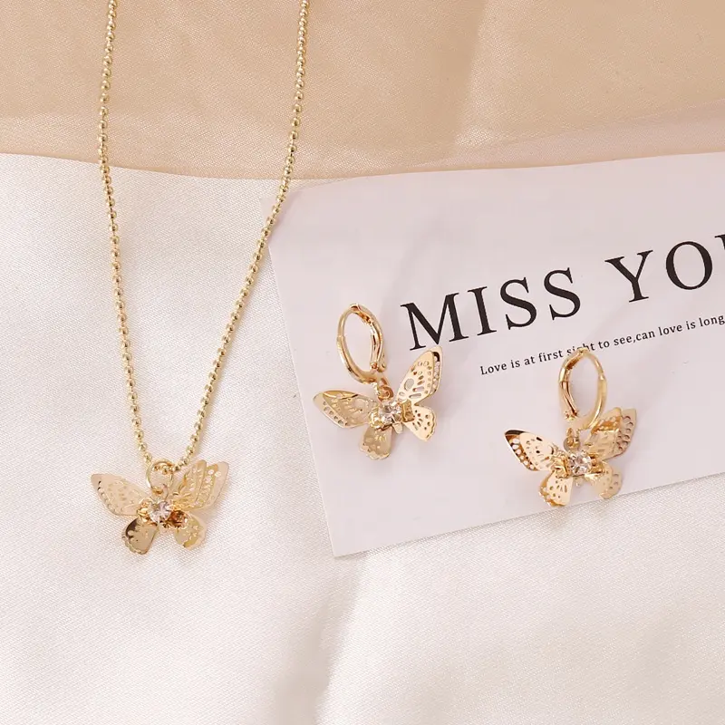 Wholesale Fashionable Colorful Acrylic Gold Plated Butterfly Necklace Earring Set Butterfly Pendant Jewelry Sets