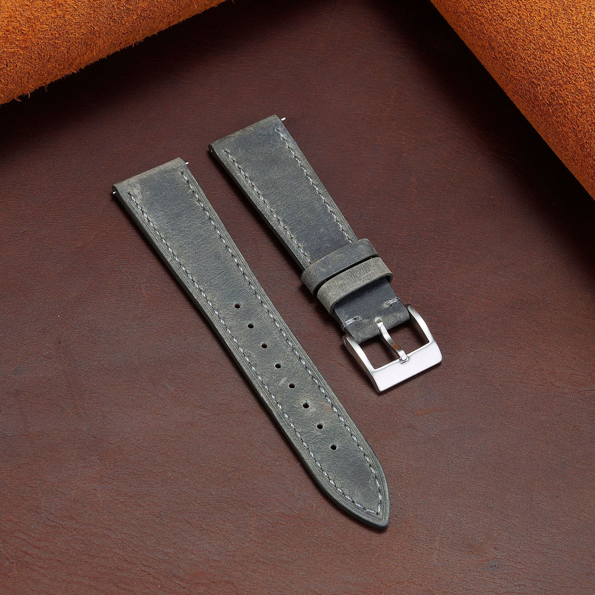 Fibbia con perno grigio