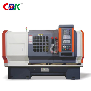 Torno CNC pequeño de rendimiento estable Oem/Odm Torno de alta precisión Máquina de torno de procesamiento de metales CNC - Product Image 2