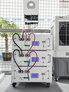 Off-grid BMS 176S 560V 125A Master RBMS 22S Slave BMU para sistema de monitoreo de batería de fuente de alimentación ininterrumpida (UPS)