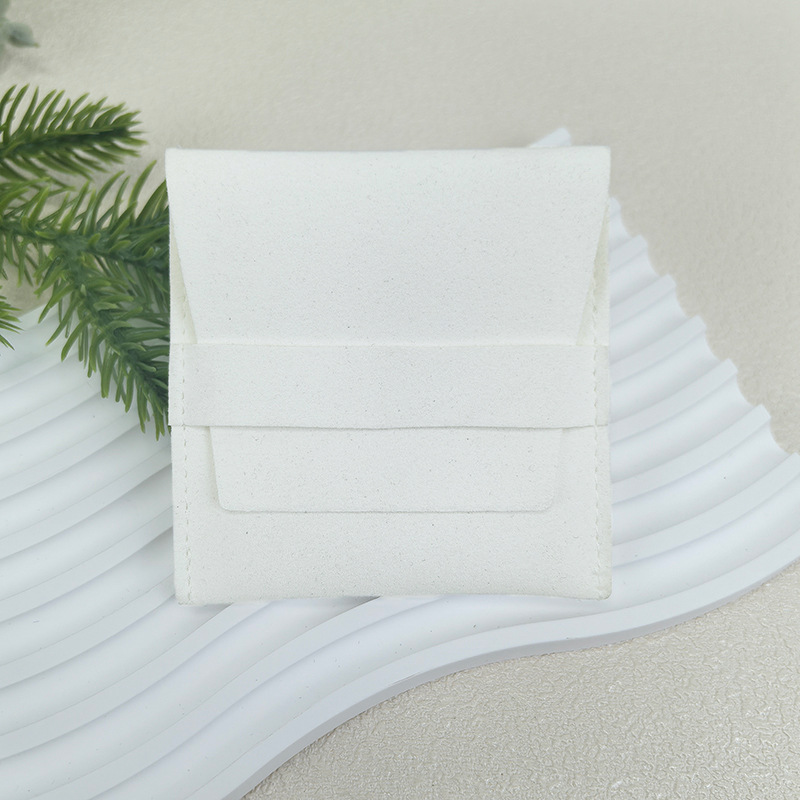 Bianco: borsa per gioielli (8*8 senza logo)