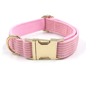 Produits populaires 2024 tendance velours côtelé belle collier de dressage de chien de compagnie collier de chien personnalisé matériel en métal collier de cou de chien coloré - Product Image 6