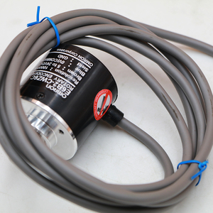 Nuova garanzia originale di 1 anno E6B2-CWZ6C 1000P/R 2M Encoder rotativo collettore aperto lunghezza cavo 2M 5-24VDC NPN - Product Image 4