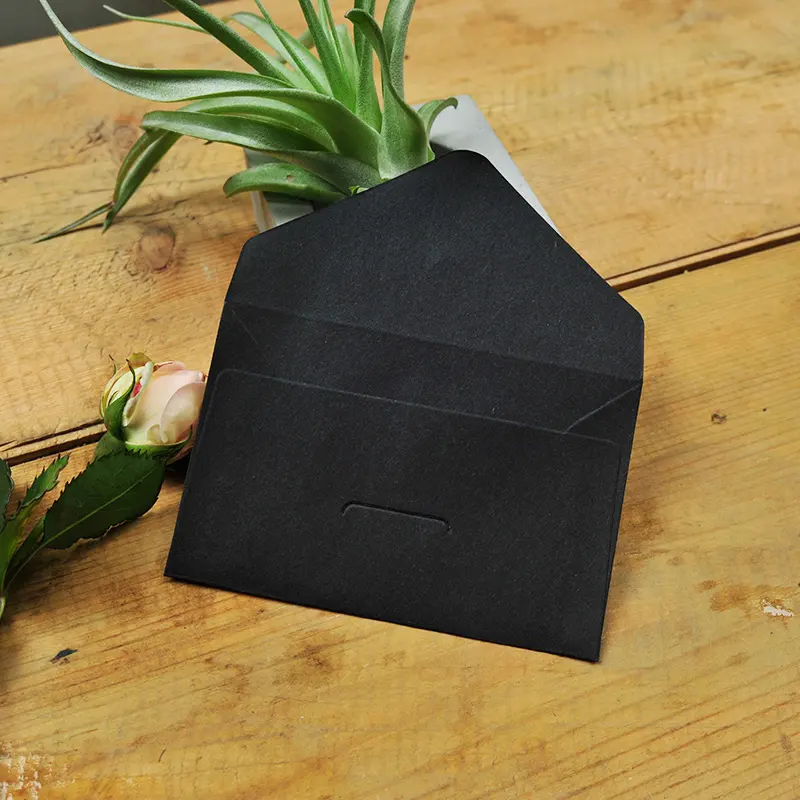 Tamaño mini personalizado negro y colorido hecho a medida por fabricantes tarjeta del club sobres de papel pequeños