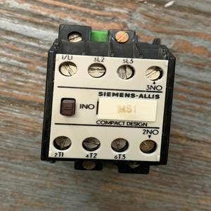 Nuovo e originale Plc ALLIS C210C * 3 contattore 3 poli DESIGN compatto C21 pesante 600VAC PLC Controller di programmazione - Product Image 1
