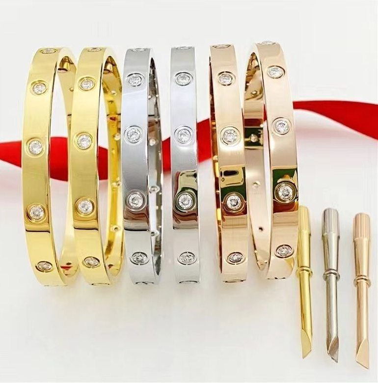 10stones rose gold color