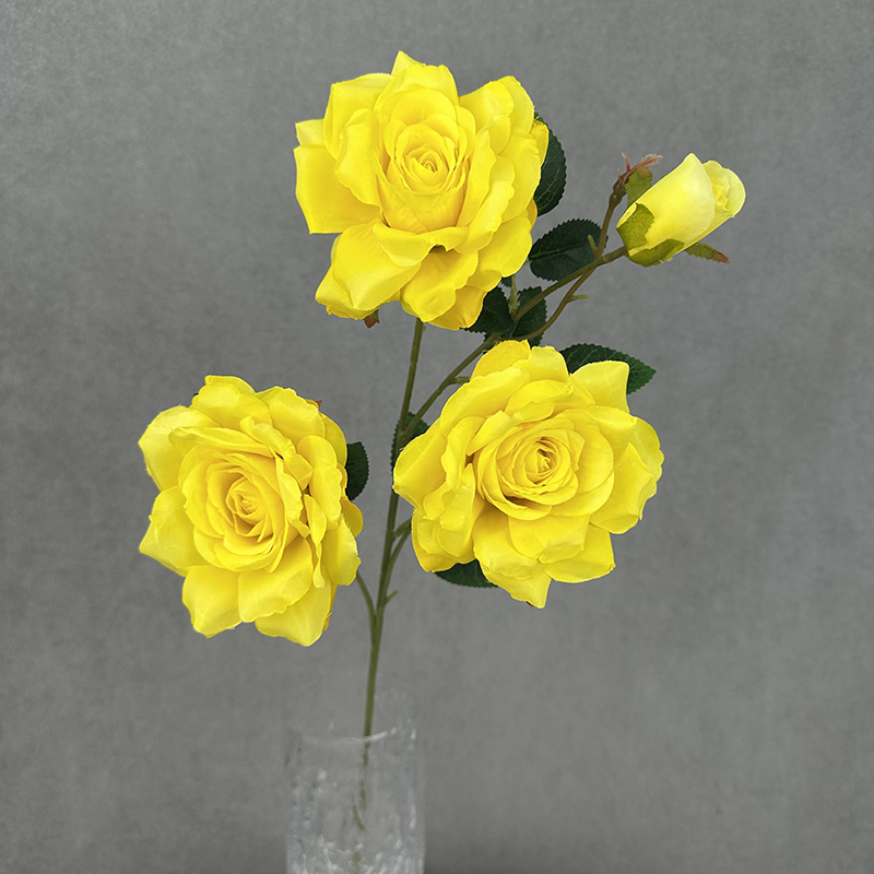 Jaune