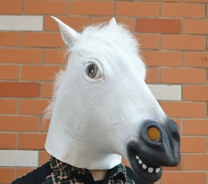 หน้ากากหัวม้างานปาร์ตี้ฮาโลวีนวัสดุพีวีซีพิมพ์ดิจิตอลเป็นมิตรกับสิ่งแวดล้อมสำหรับผู้ใหญ่ใช้ในเทศกาลความสนุกสนาน - Product Image 5