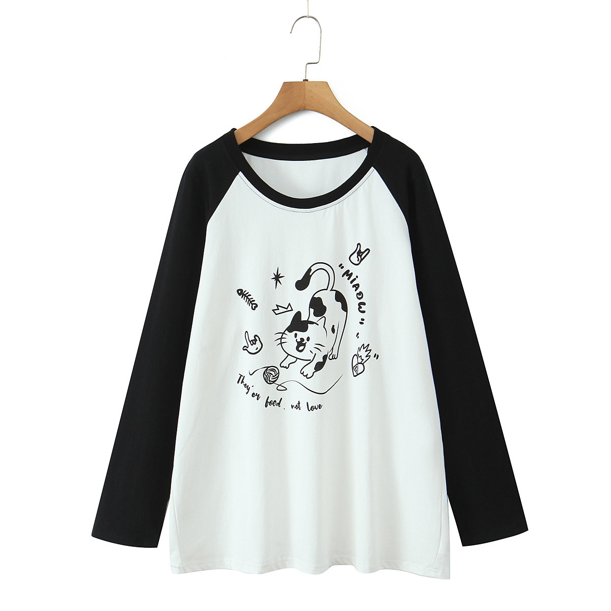 เสื้อพิมพ์ลายแมว