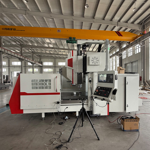 เครื่องกัดโครง CNC GMC1613ความแม่นยำสูงศูนย์เครื่องจักรกลทั่วไปพร้อมระบบควบคุม GSK เรียวแกน BT40