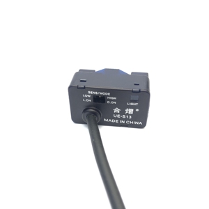 UE-S13Pシリーズ6mm透明または半透明チューブ光電レベルセンサーに適しています - Product Image 1