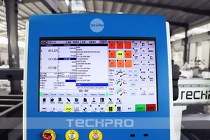 Nuevo lanzamiento ATC 4 Axis Carpintería Husillo horizontal Agujeros de perforación Máquina enrutadora CNC para la fabricación de puertas de madera - Product Image 4