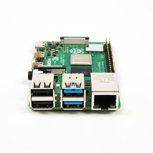 Fornitura di fabbrica originale nuovo Raspberry PI 4B 8GB RAM Starter Kit di scheda di sviluppo con sistema operativo Linux