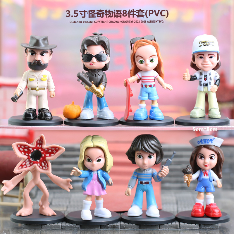 Ensemble de 8 pièces de choses étranges de 35 pouces-pvc-0295kg