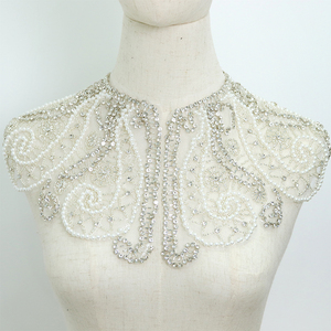 Hoge Kwaliteit Handgemaakte Kralen Parel Geborduurde Jurk Applique Naai-On Strass Voor Bruiden - Product Image 1